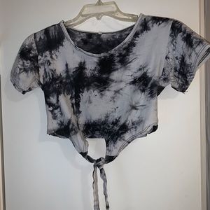 Black and White Crop top